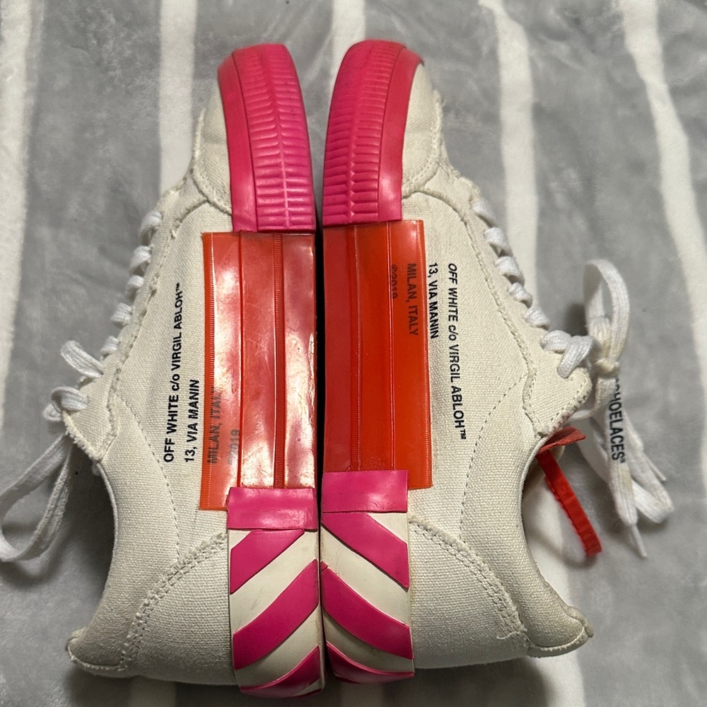 Off-White Pink Sneakers Size 39 - Picture 6 of 9